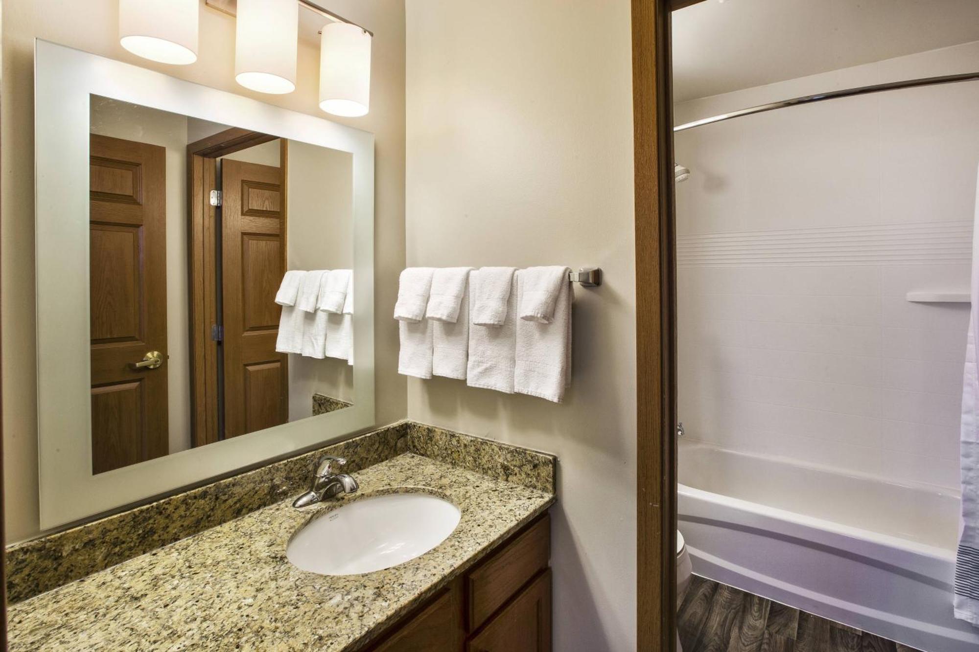 Towneplace Suites Detroit Sterling Heights Exterior photo