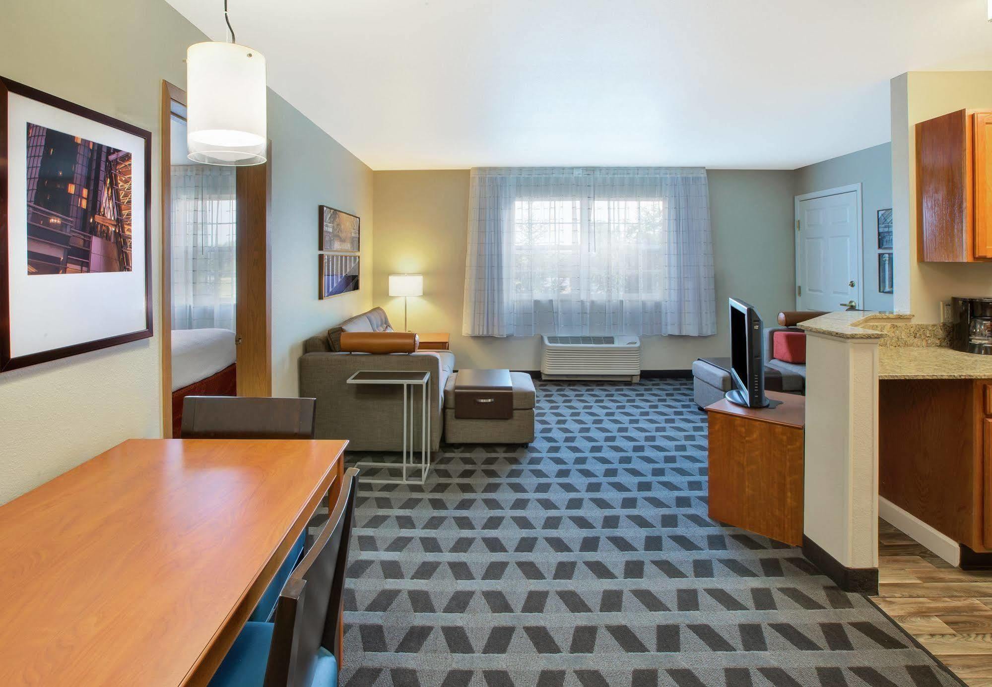 Towneplace Suites Detroit Sterling Heights Exterior photo